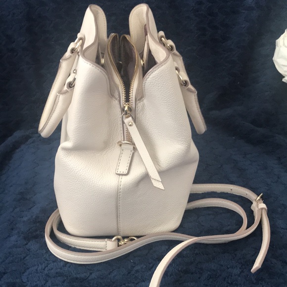 Only used a handful of times, strap has never been used. Great shape - Picture 6 of 8